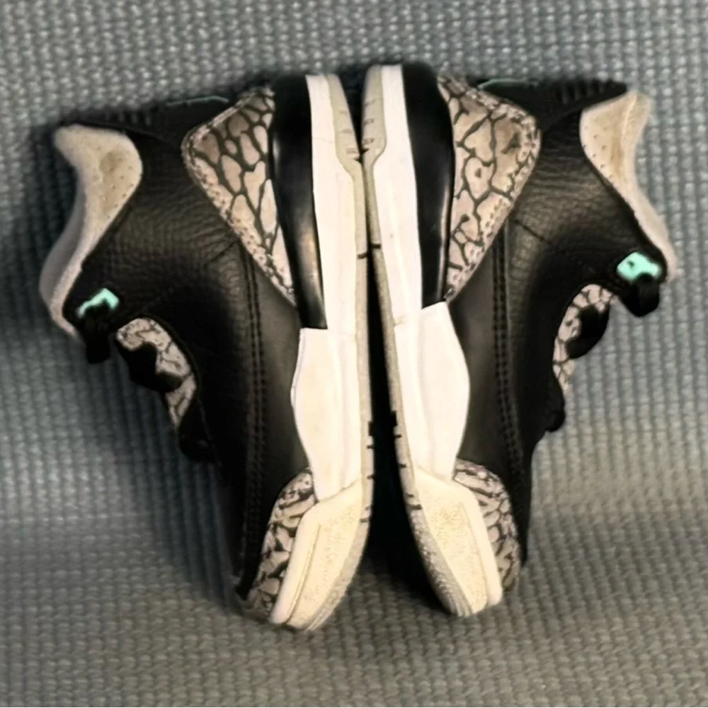 Nike Air Jordan 3 Retro ‘Green Glow’ (TD) Shoes DM0968-031 Toddler Size 5C‎